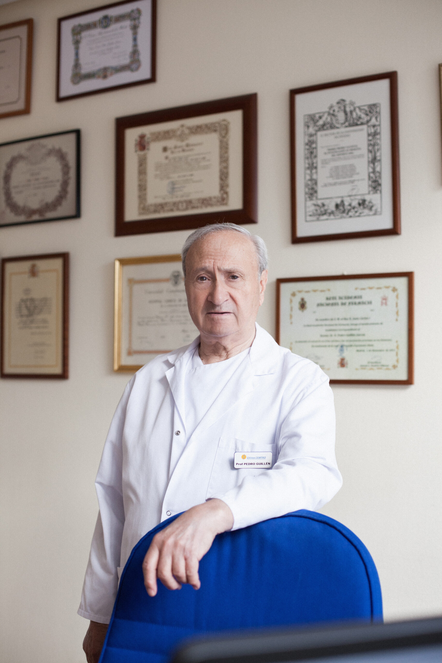 Dr. Pedro Guillén consulta